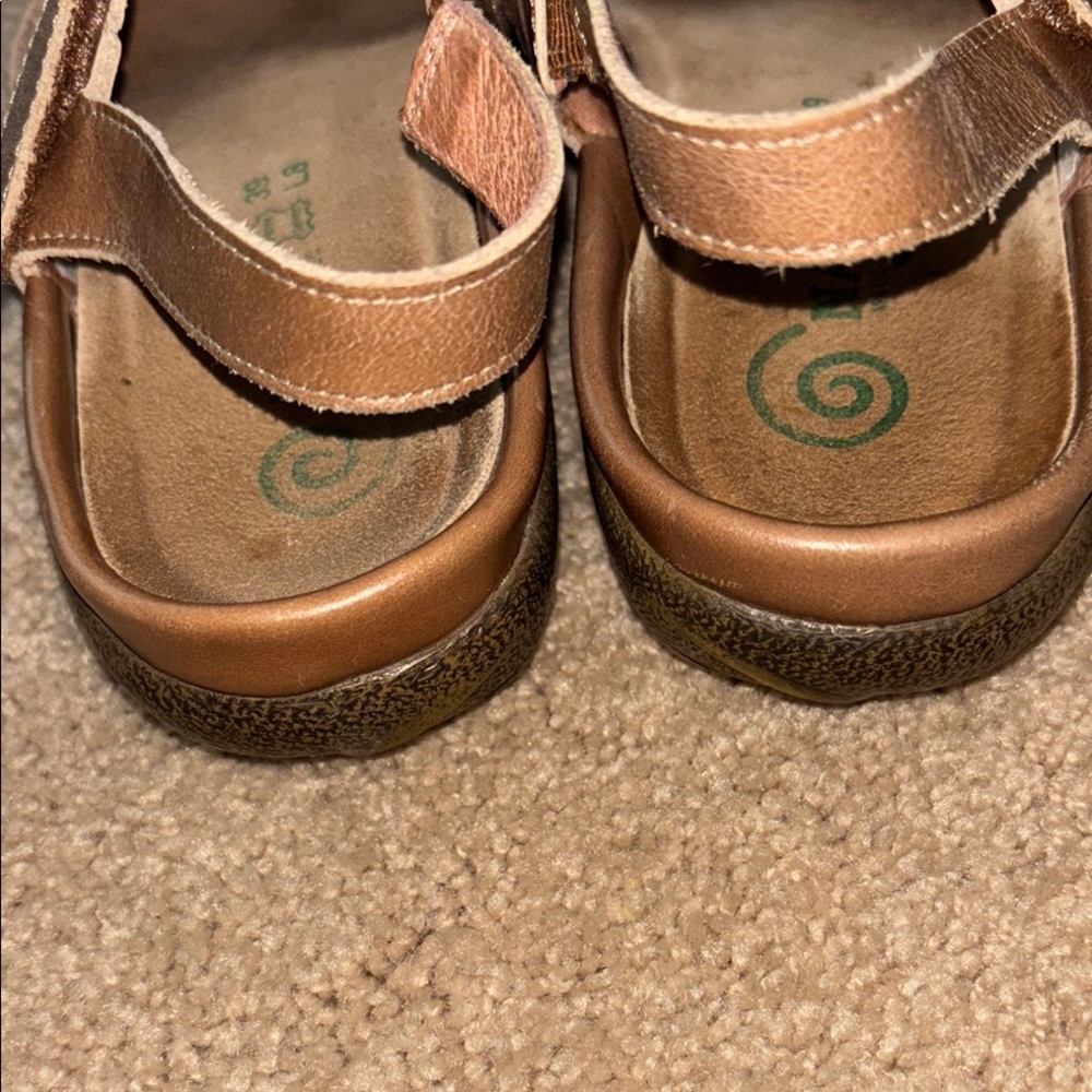 Naot Arataki Sandals - Picture 5 of 6